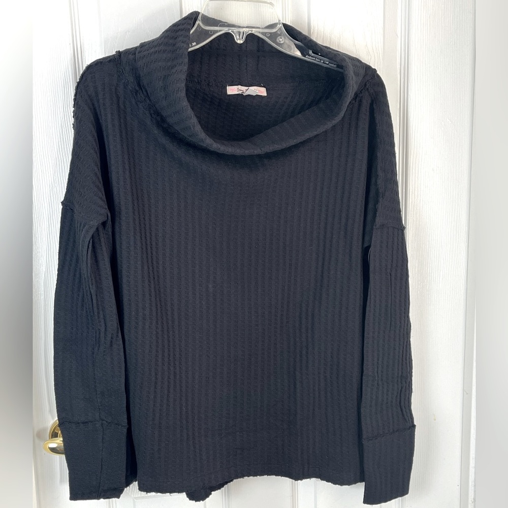 Free People Juicy Long sleeve split back top in black, size XS